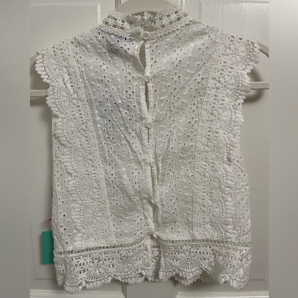 Top - Picture 2 of 4